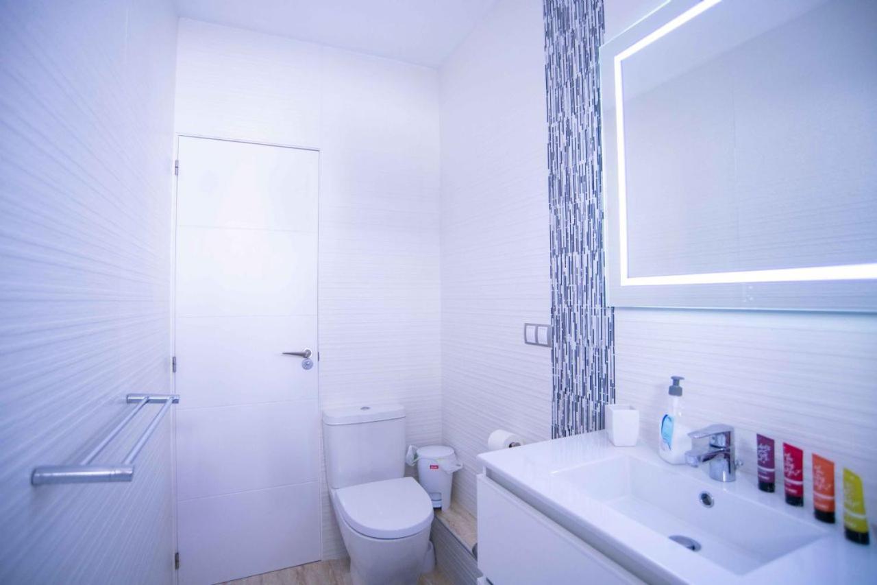 Beautiful Two Bedroom Apartment Next To The Beachfront Torre de la Horadada Exterior photo